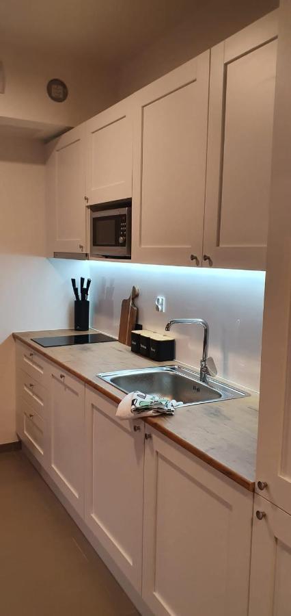 Apartament Bursztynowy Modern Tower Gdynia Kültér fotó