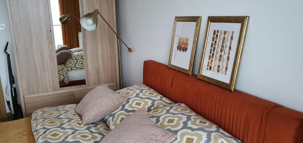 Apartament Bursztynowy Modern Tower Gdynia Kültér fotó