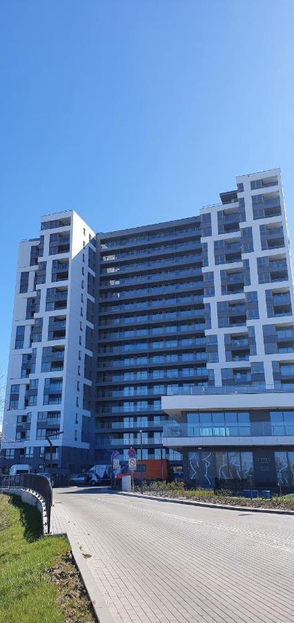 Apartament Bursztynowy Modern Tower Gdynia Kültér fotó